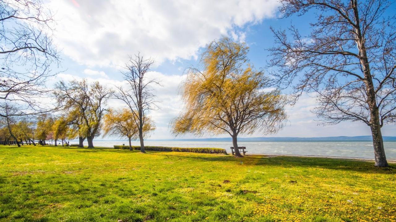 Myflat Belvedere Apartment Siófok Zewnętrze zdjęcie
